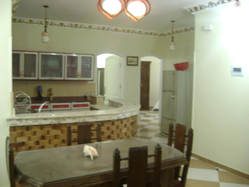 White Villa Luxor 0*,